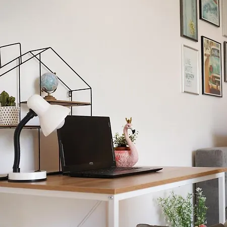 Blue Chili 07 - Lage, Modern, Naehe Hbf, Wifi Apartment