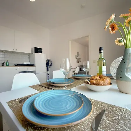 Blue Chili 07 - Lage, Modern, Naehe Hbf, Wifi *